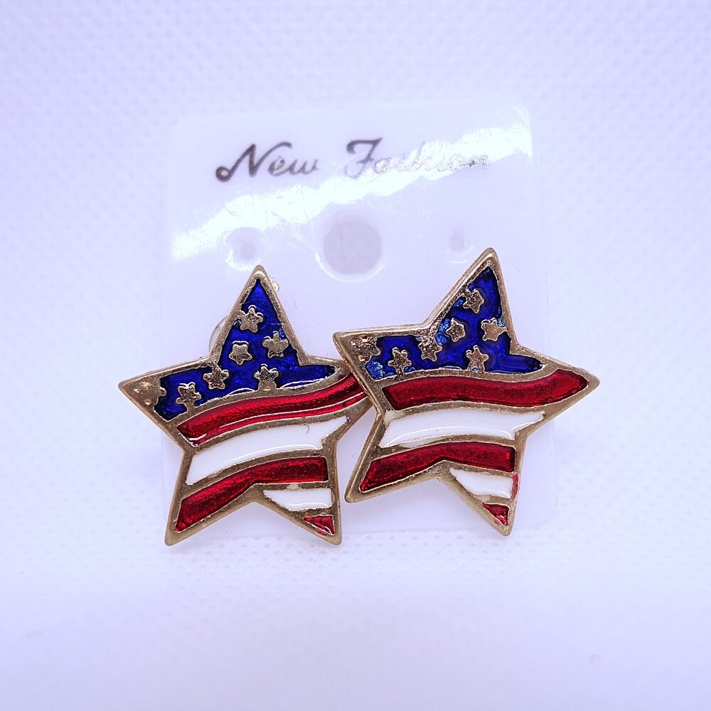 💎4/25💎NOS Vintage Retro 1980s American Flag Star Shaped Pierced Stud Earrings